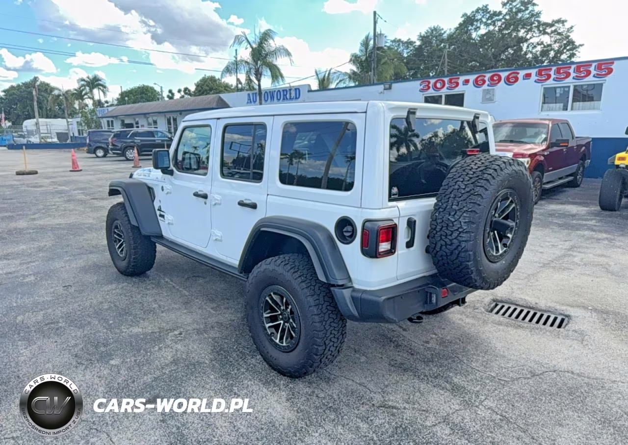2024 Jeep Wrangler Sport VIN:1C4RJXDN8RW173276 - 3