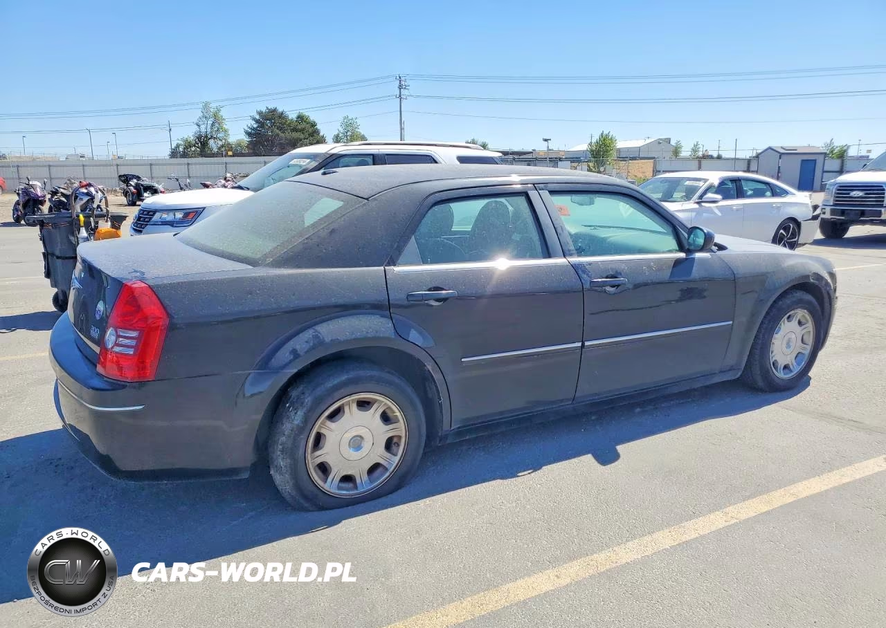 2009 Chrysler 300 Touring VIN:2C3LA53V49H564259 - 3