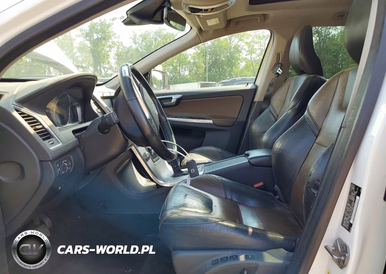 2017 Volvo Xc60 T5 Dynamic VIN:YV440MDR7H2222680 - 7