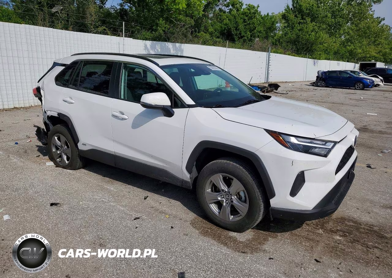 2024 Toyota Rav4 Hybrid Xle VIN:4T3RWRFV4RU152529 - 4