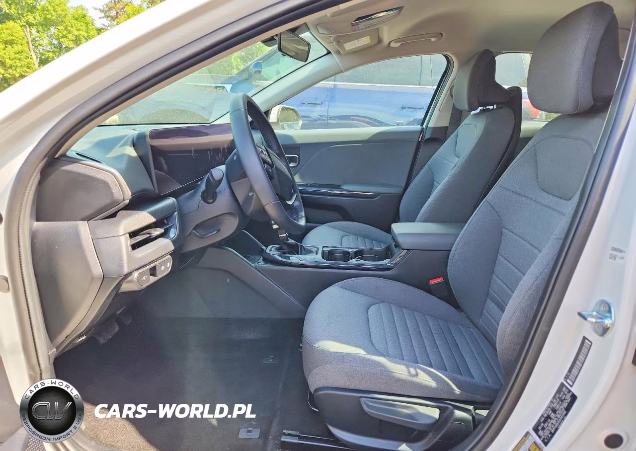 2025 Kia K4 Ex VIN:3KPFU4DE4SE041608 - 7
