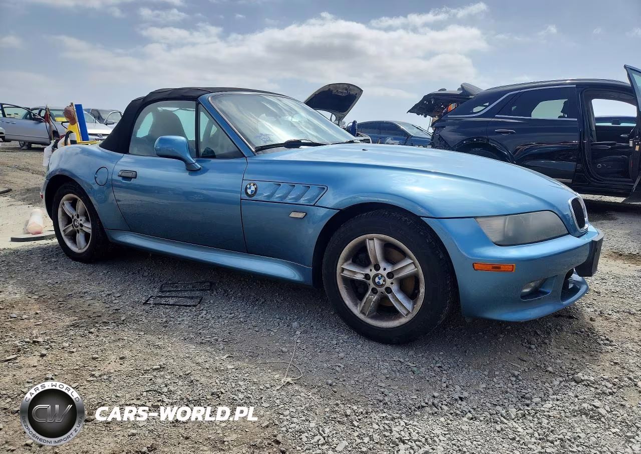 2001 BMW Z3 2.5 VIN:WBACN33491LM00618 - 4