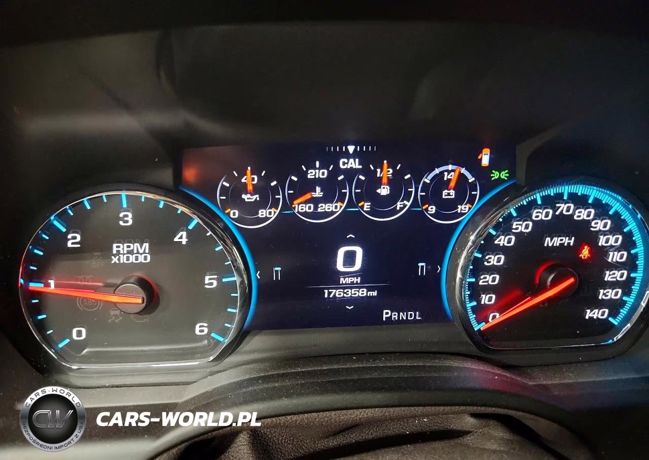 2017 GMC Yukon Xl Denali VIN:1GKS1HKJ7HR284717 - 9