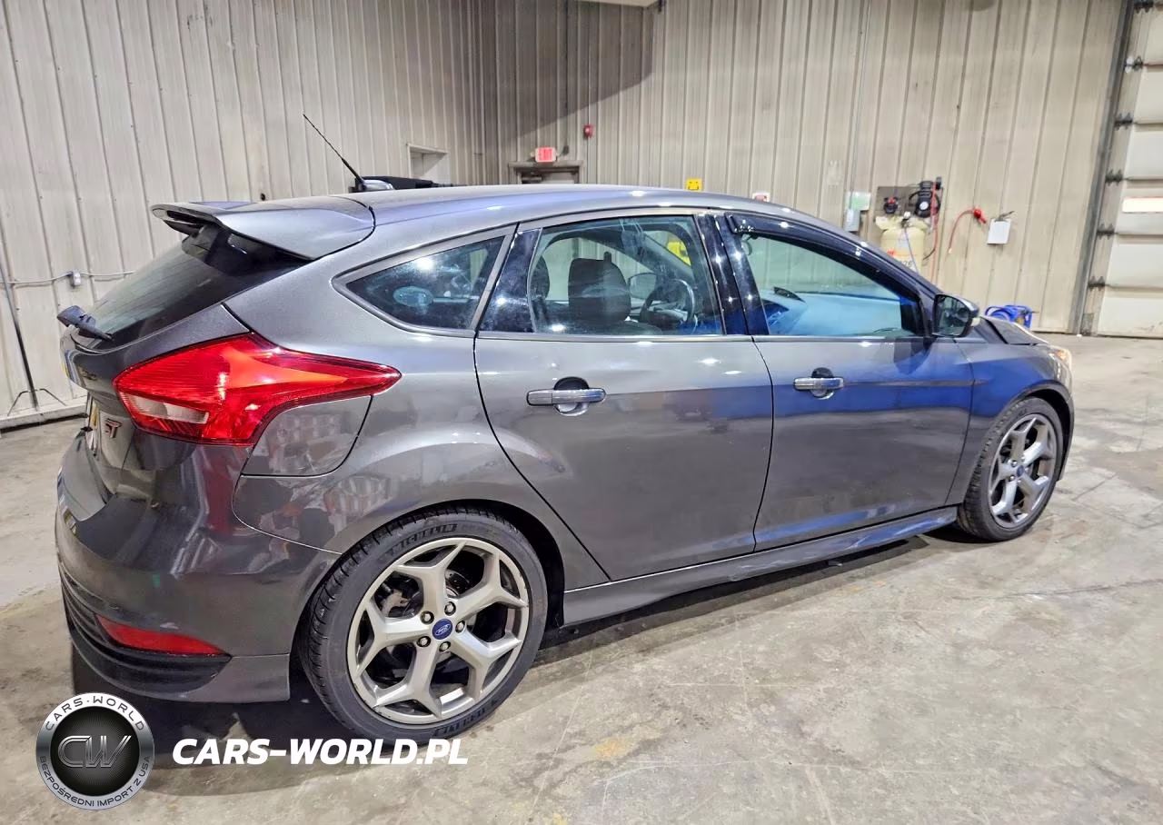 2015 Ford Focus St VIN:1FADP3L92FL353104 - 3
