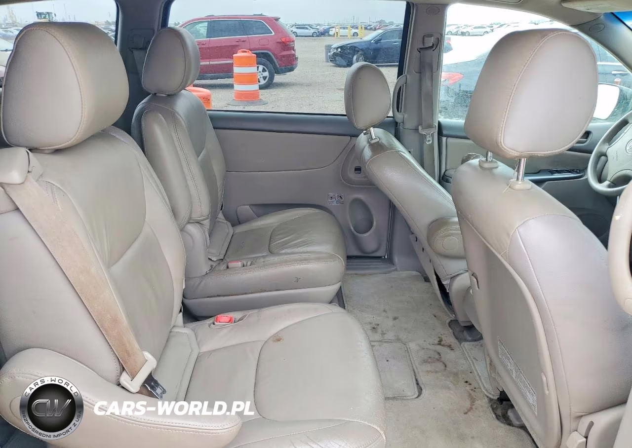 2007 Toyota Sienna Le VIN:5TDZK23C07S086288 - 11