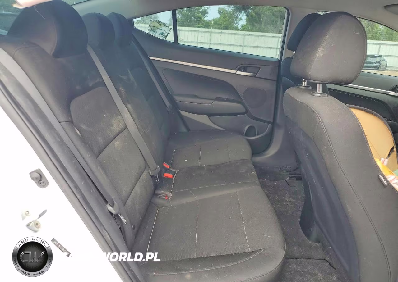 2019 Hyundai Elantra Se VIN:5NPD74LF7KH435981 - 10
