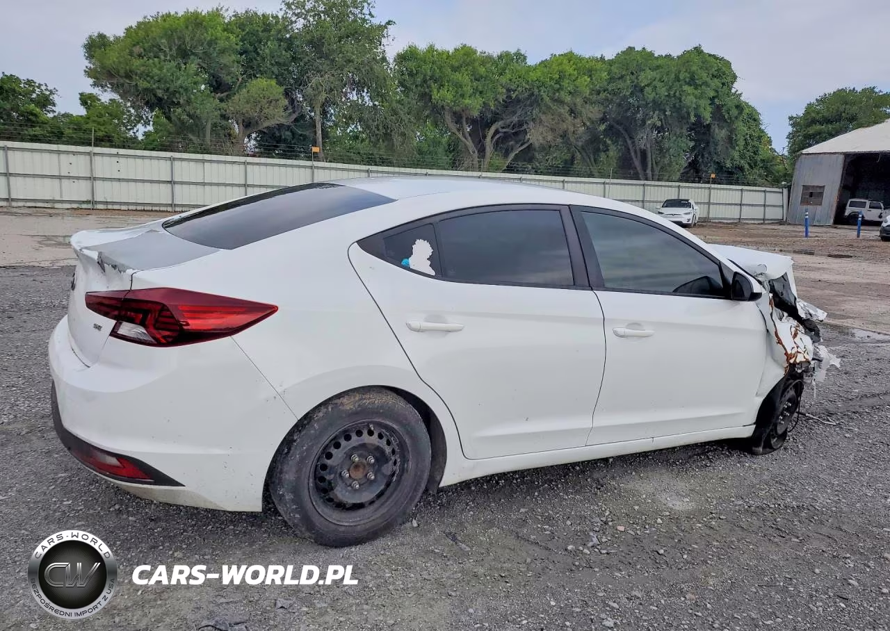 2019 Hyundai Elantra Se VIN:5NPD74LF7KH435981 - 3