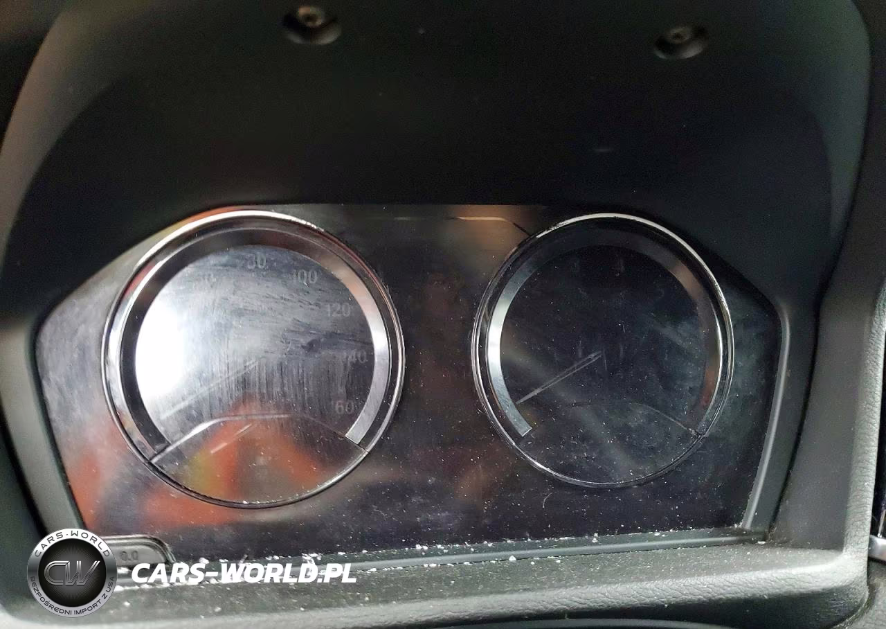 2018 BMW X1 xDrive28I VIN:WBXHT3C36J5L30928 - 9