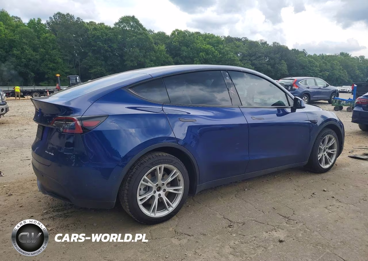 2021 Tesla Model Y VIN:5YJYGDEEXMF274842 - 3