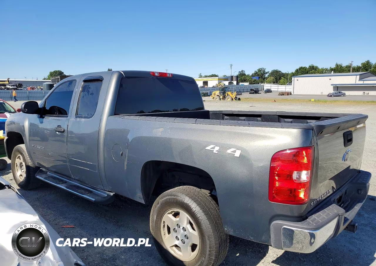 2011 Chevrolet Silverado K1500 Ls VIN:1GCRKREA0BZ330419 - 2