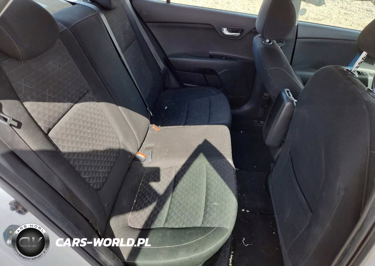 2019 Kia Rio S VIN:3KPA24AB5KE213090 - 10