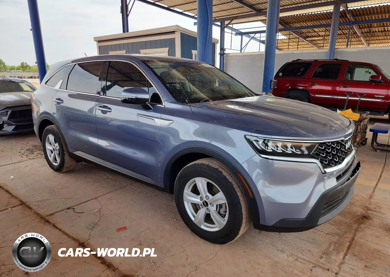 2023 Kia Sorento Lx VIN:5XYRG4LC0PG189916 - 4