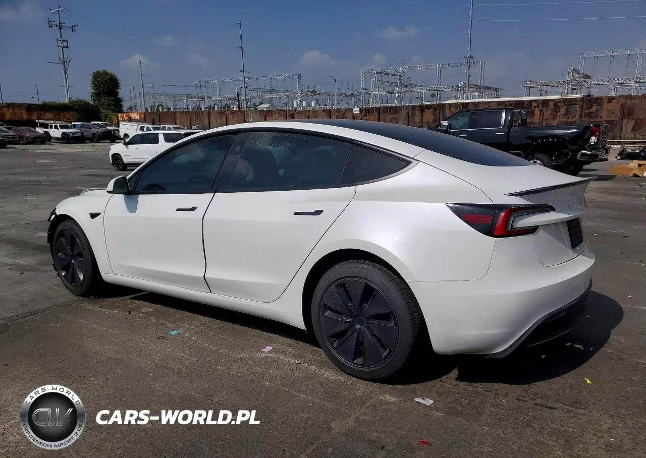 2024 Tesla Model 3 VIN:5YJ3E1EB7RF821609 - 2