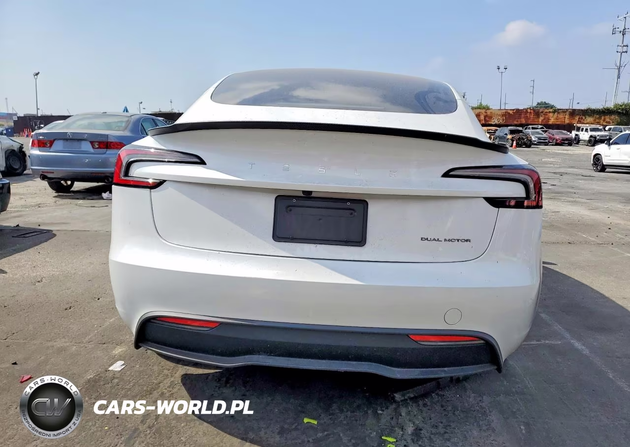 2024 Tesla Model 3 VIN:5YJ3E1EB7RF821609 - 6