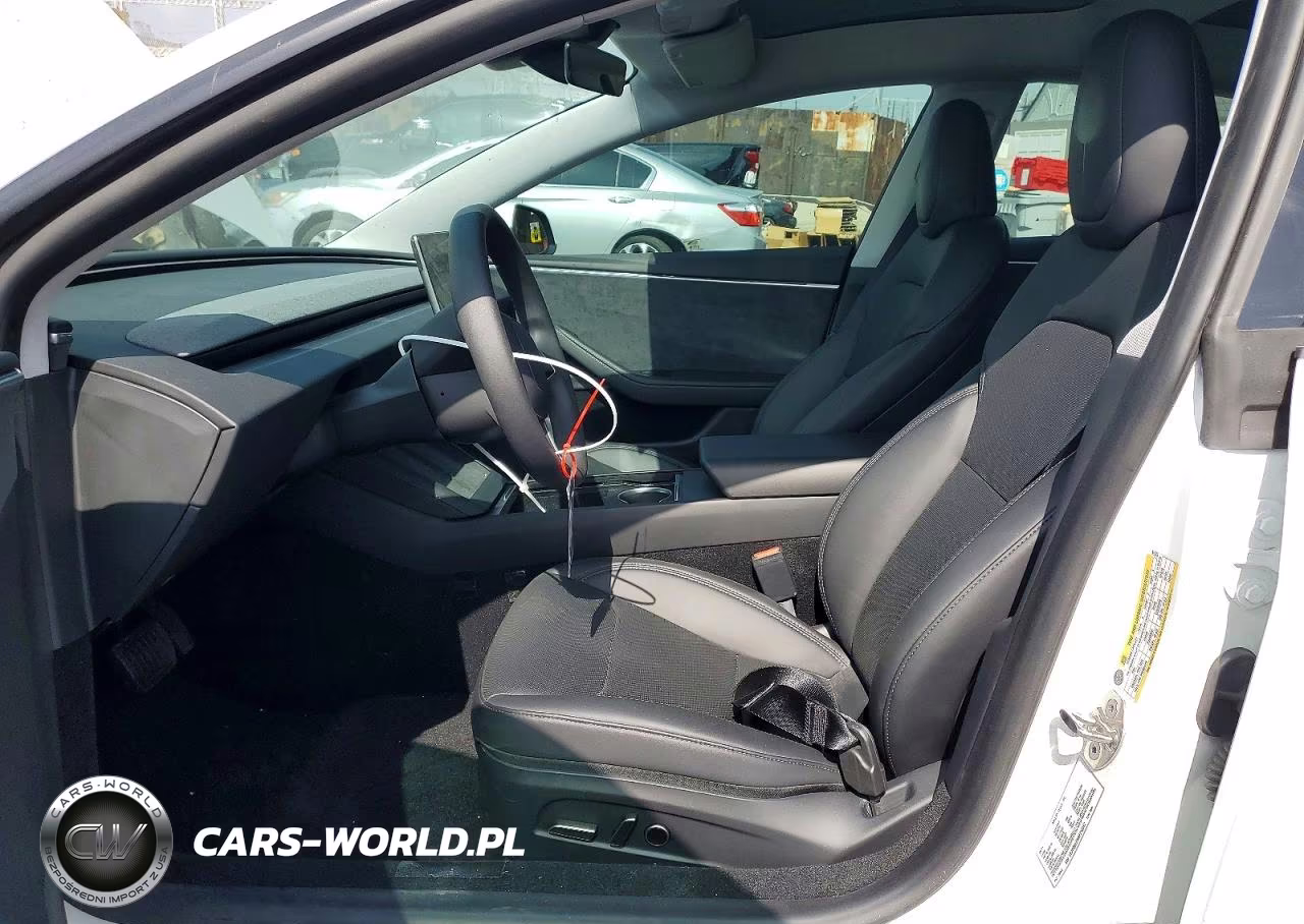 2024 Tesla Model 3 VIN:5YJ3E1EB7RF821609 - 7