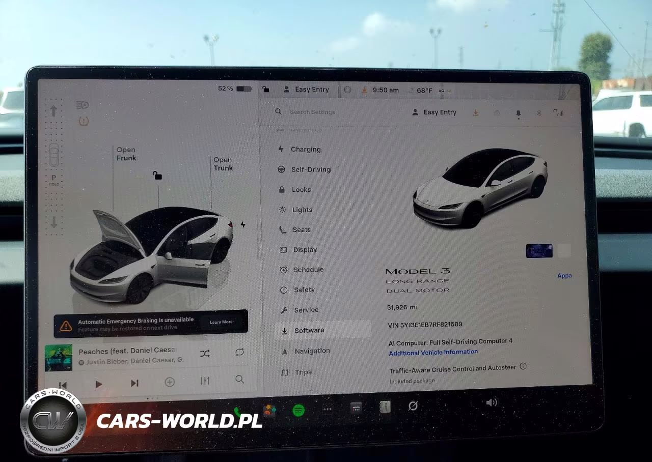 2024 Tesla Model 3 VIN:5YJ3E1EB7RF821609 - 9