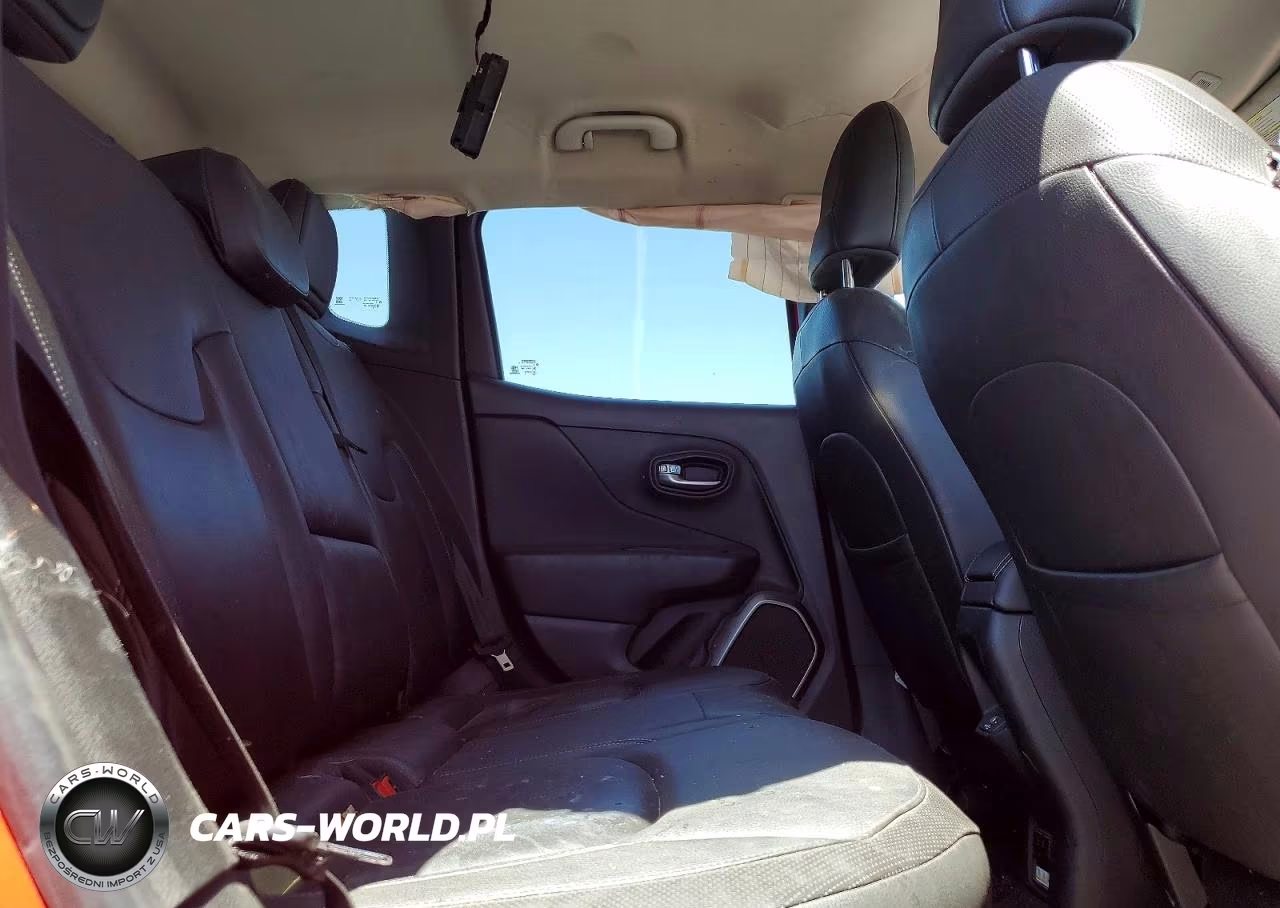 2018 Jeep Renegade Limited VIN:ZACCJADB7JPJ16994 - 10