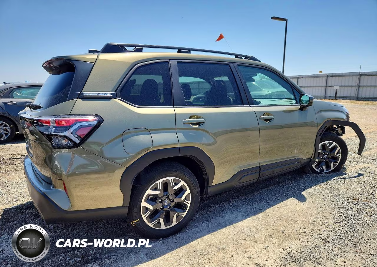 2026 Subaru Forester Premium VIN:4S4SLDD64T3052087 - 3