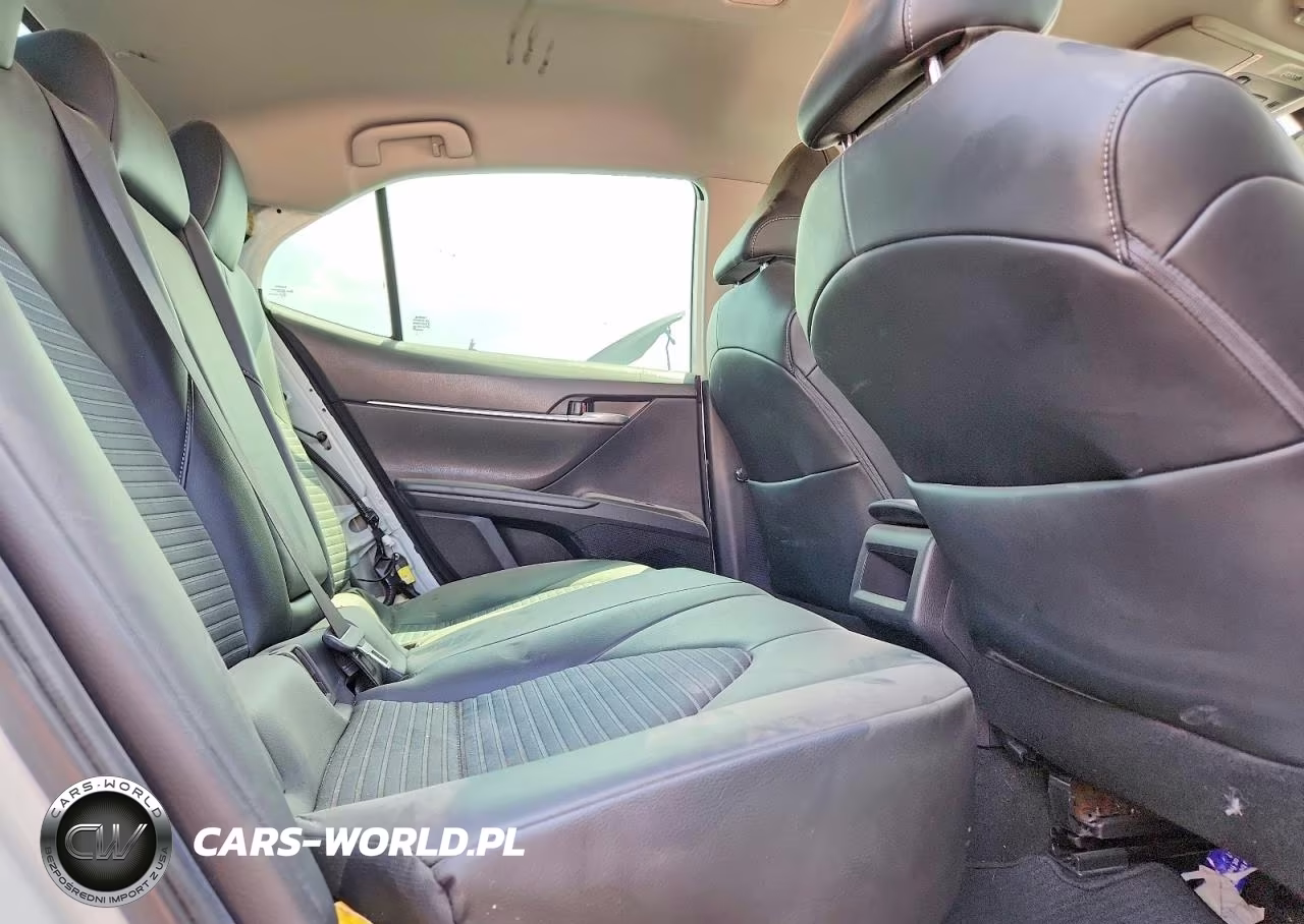 2021 Toyota Camry VIN:4T1G11AK0MU460416 - 10