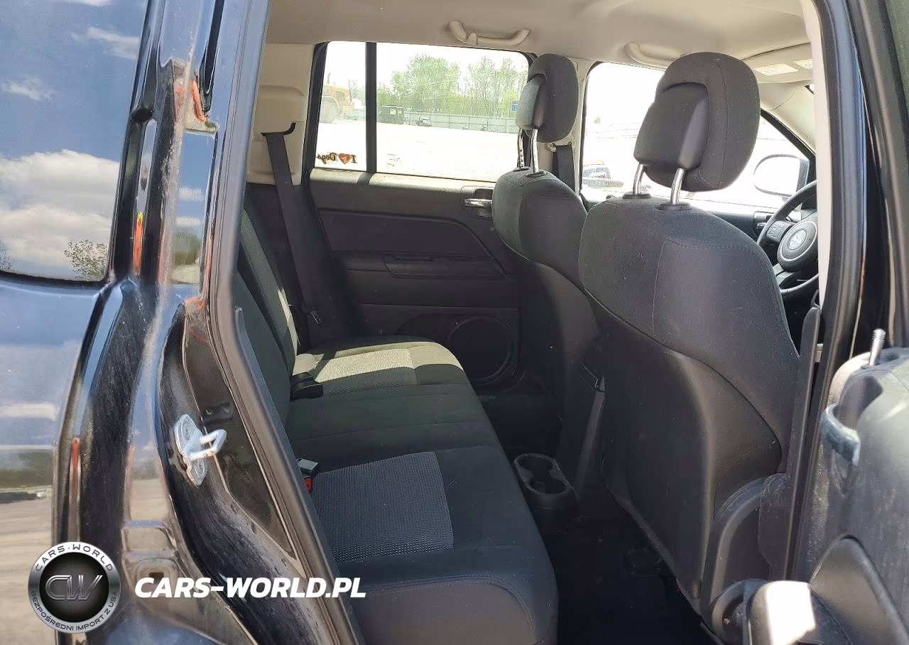 2013 Jeep Cher Lared VIN:1C4NJDEB6DD129153 - 11