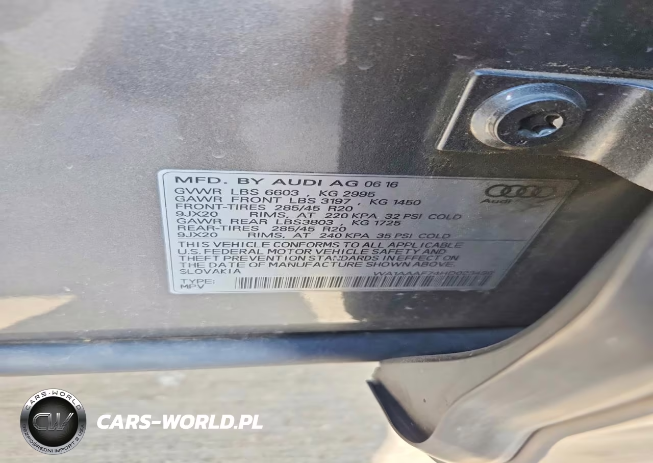2017 Audi Q7 Premium VIN:WA1AAAF74HD023498 - 12