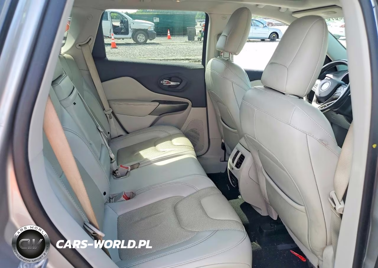 2019 Jeep Cherokee Limited VIN:1C4PJLDB1KD326152 - 11