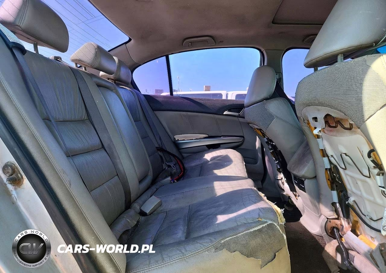 2010 Honda Accord Exl VIN:1HGCP3F86AA017681 - 10