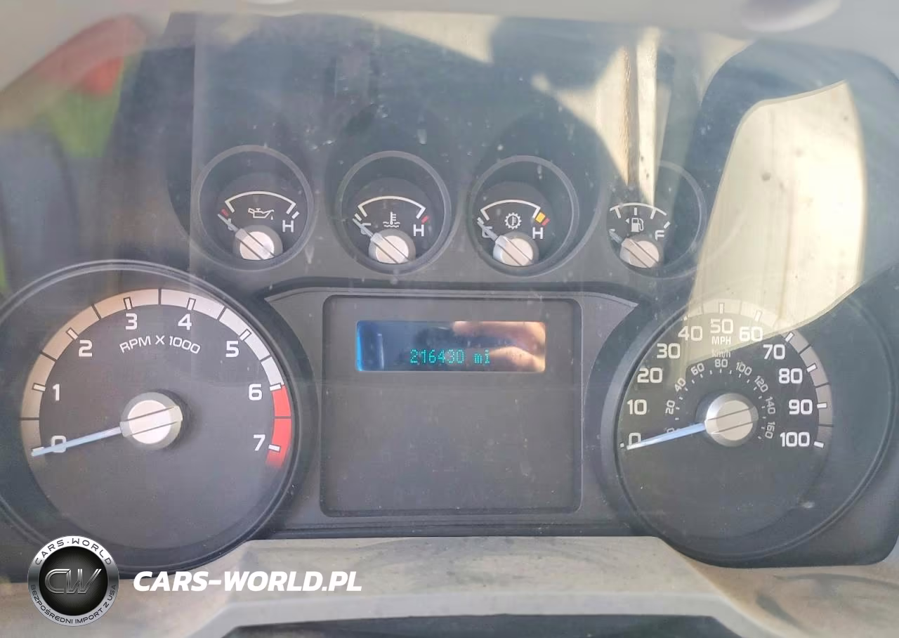 2013 Ford F350 Super Duty VIN:1FDRF3G63DEA10057 - 9