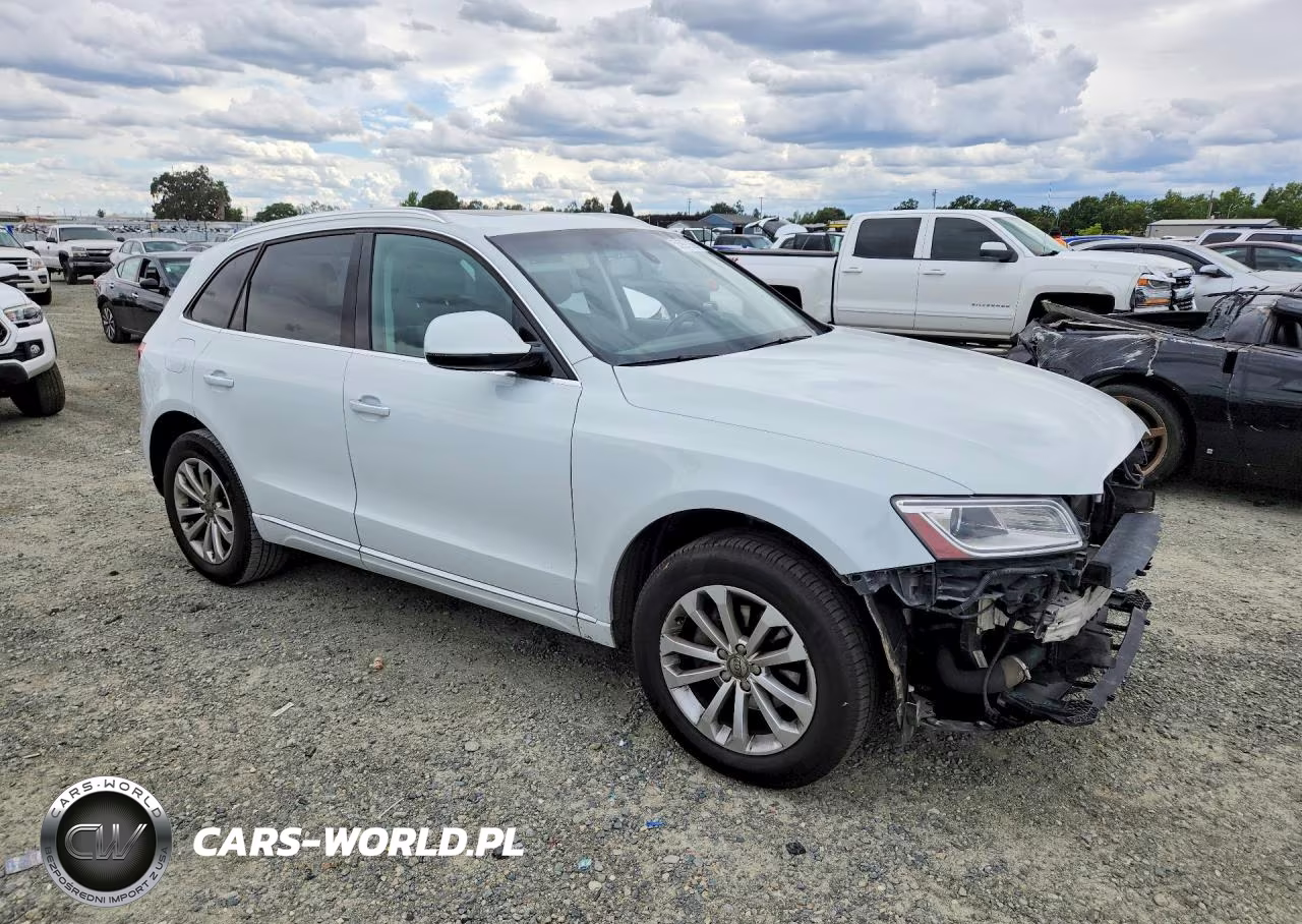 2015 Audi Q5 Premium VIN:WA1LFAFP4FA070880 - 4