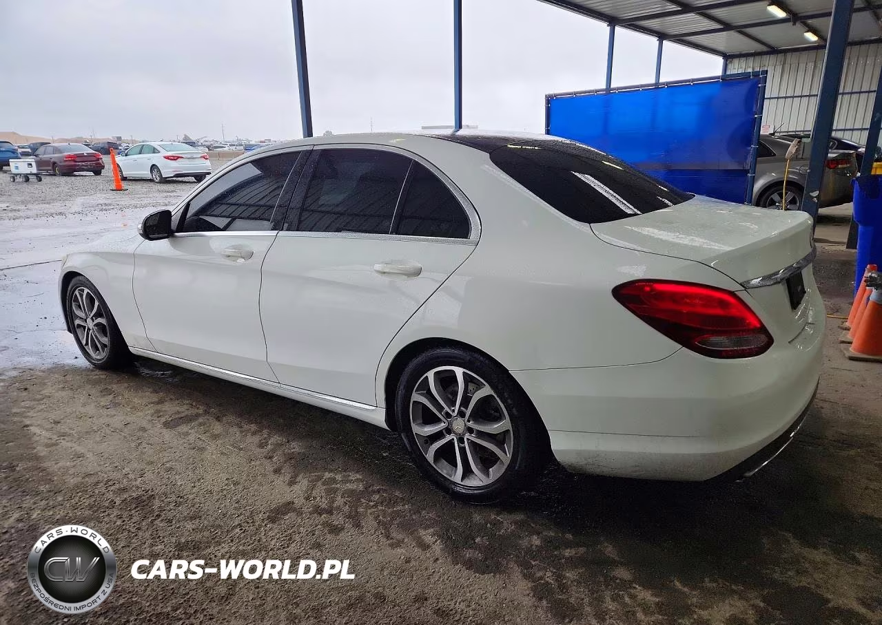 2015 Mercedes-Benz C 300 VIN:55SWF4JB3FU085294 - 2