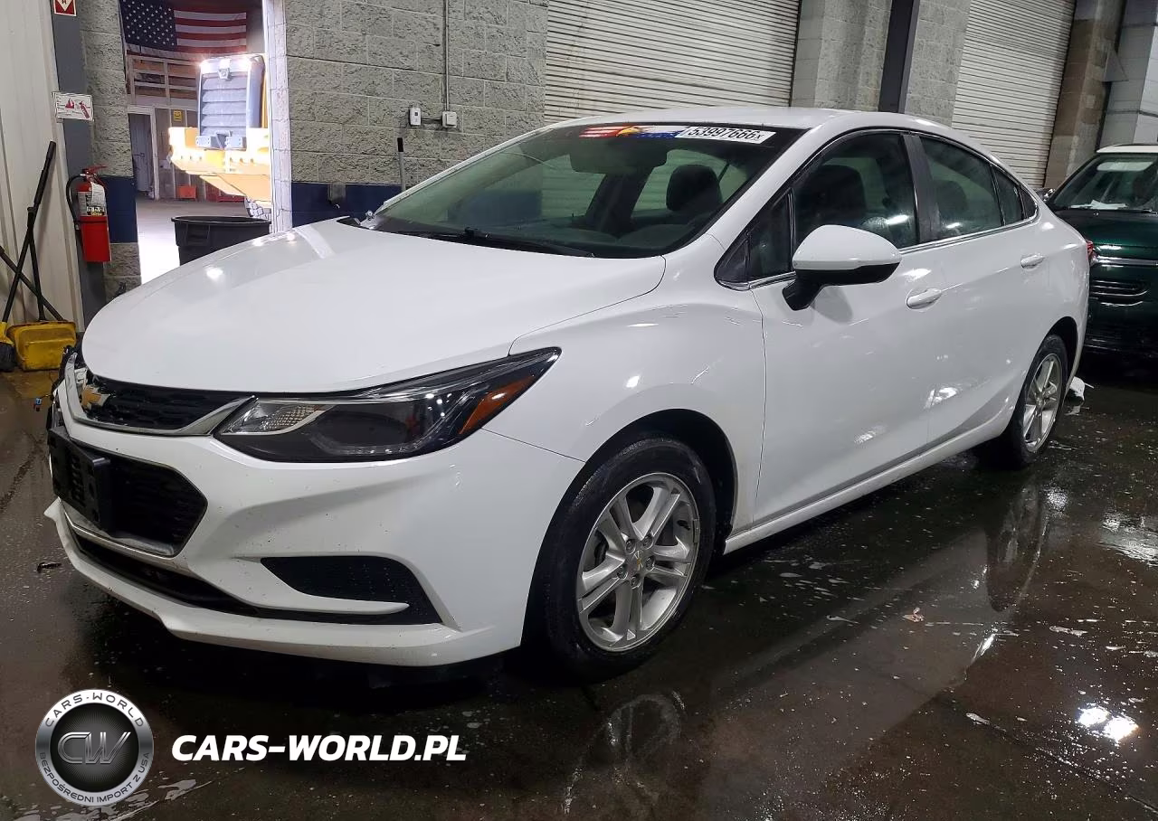 2017 Chevrolet Cruze Lt – zdjęcie 1 z 13
