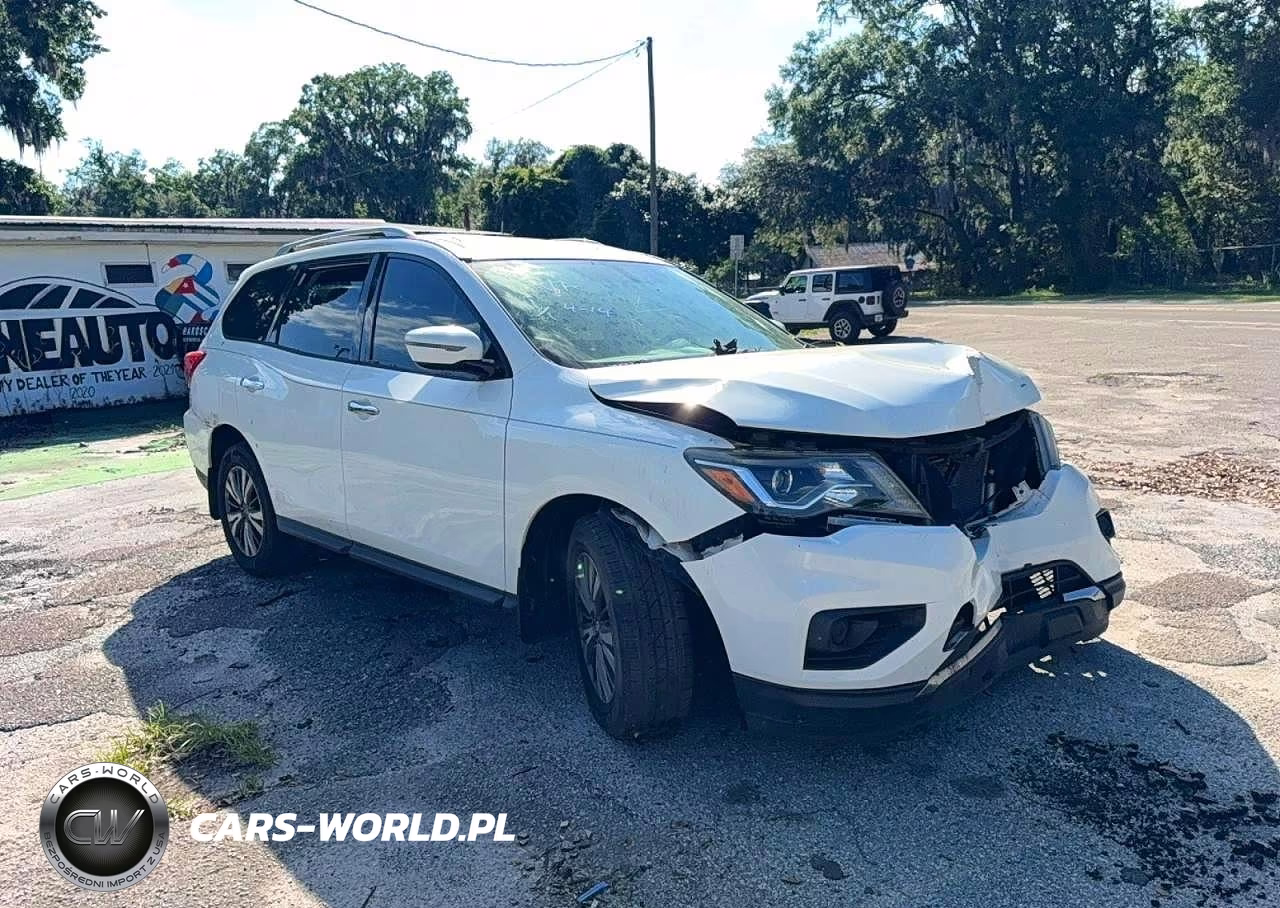 2019 Nissan Pathfinder S