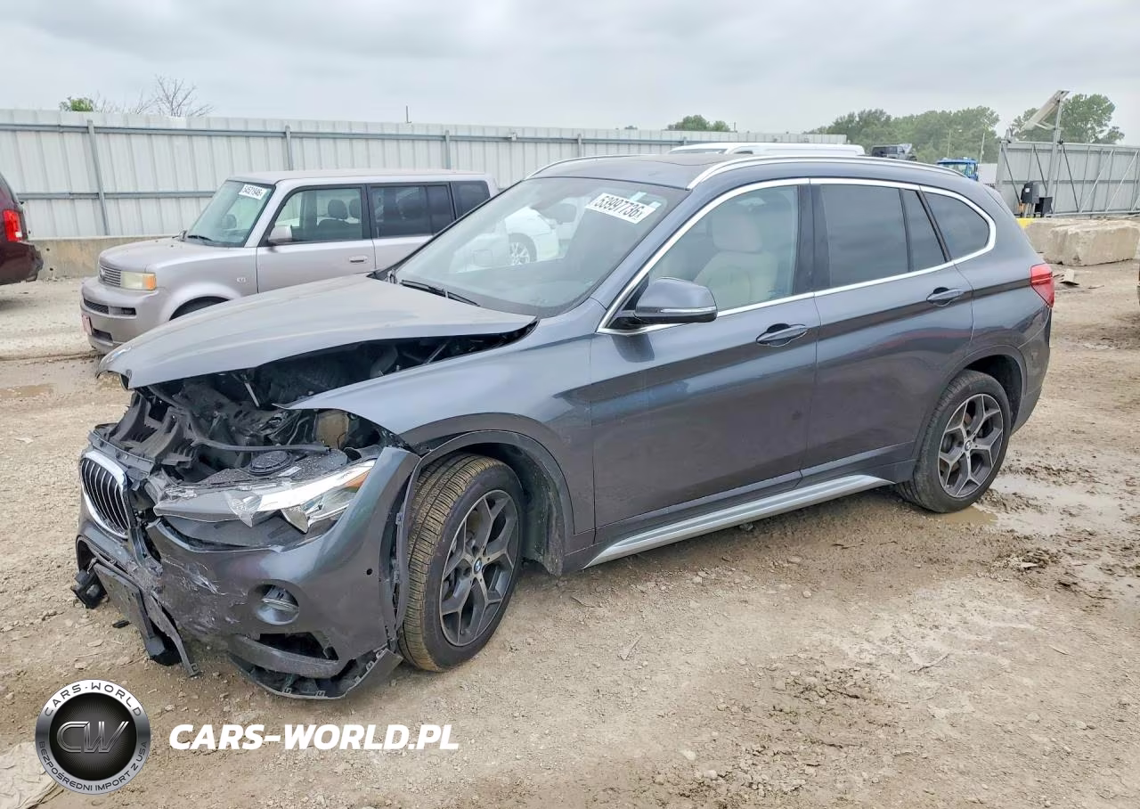 2018 BMW X1 xDrive28I – zdjęcie 1 z 12