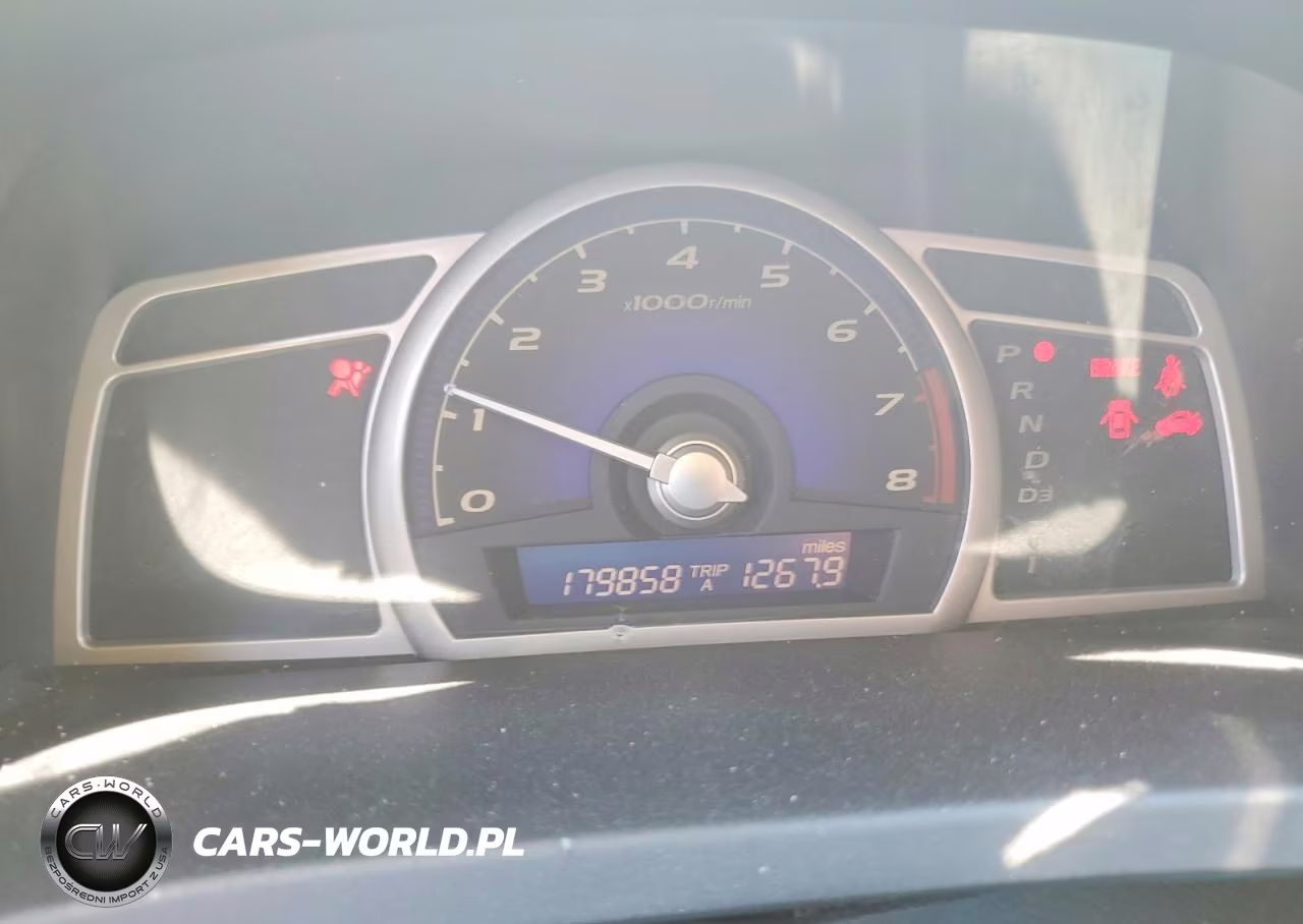 2008 Honda Civic Lx VIN:1HGFA16518L096751 - 9