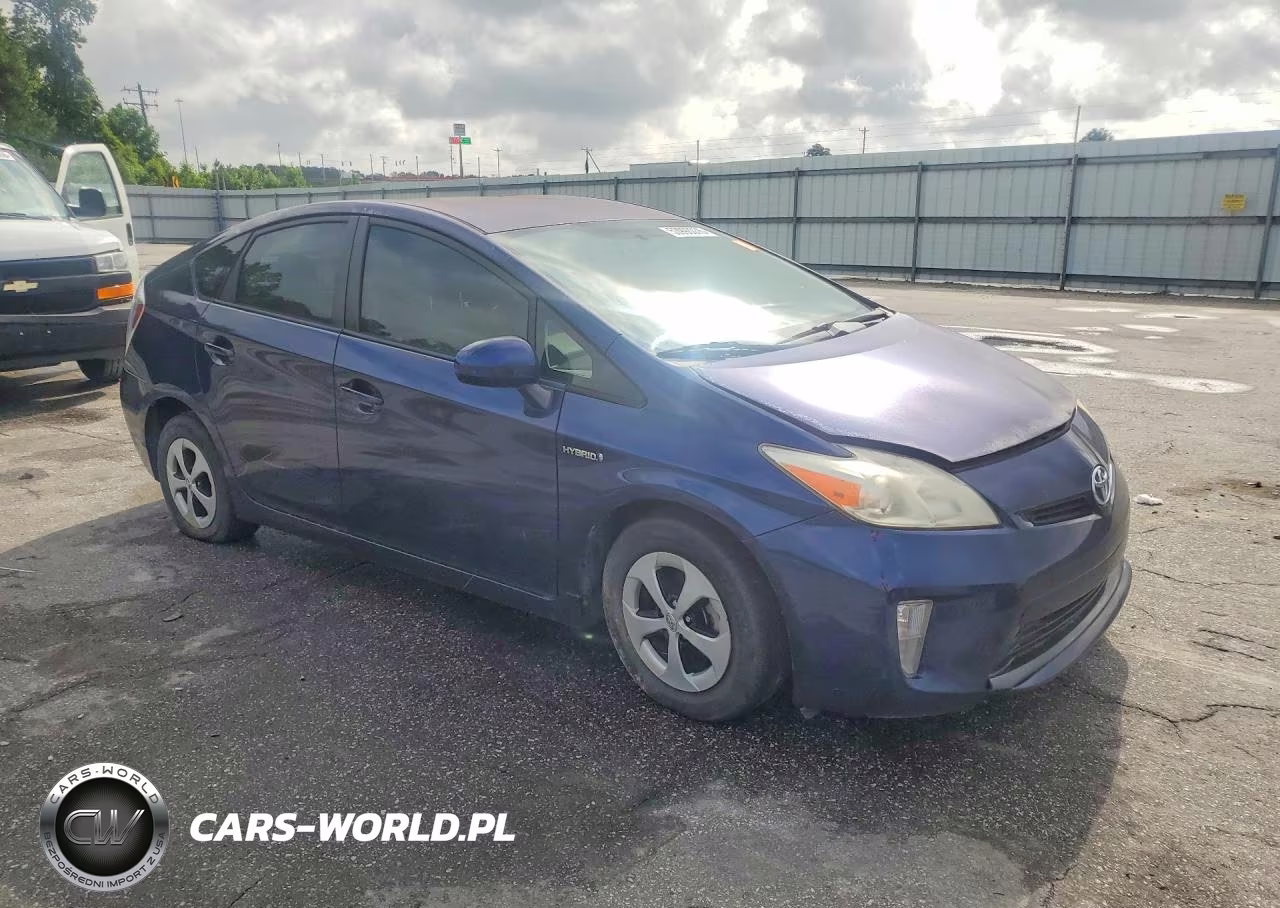 2012 Toyota Prius Three VIN:JTDKN3DU0C1547728 - 4