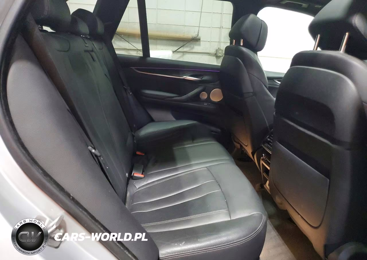2018 BMW X5 Xdr40E VIN:5UXKT0C58J0W00367 - 11