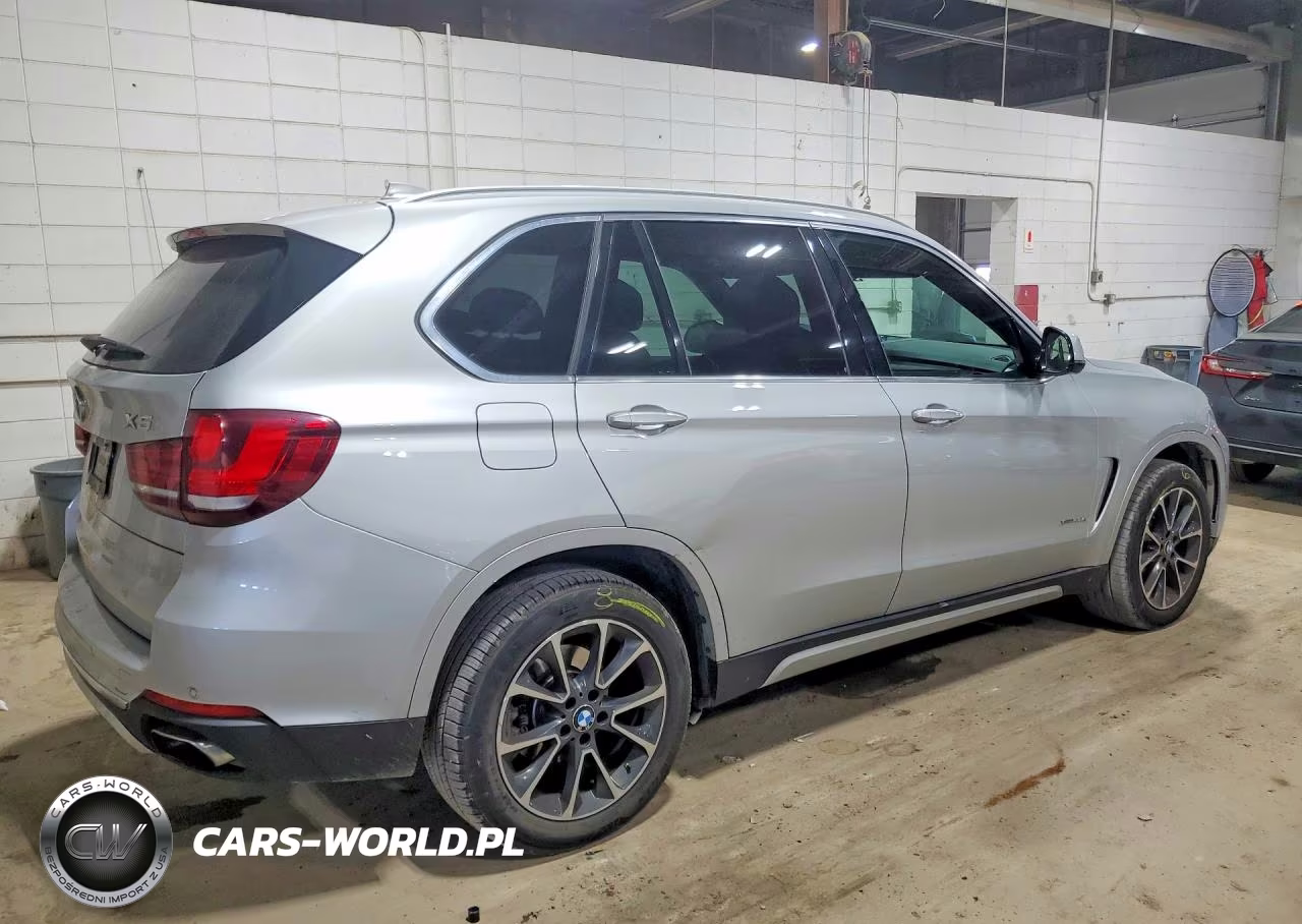 2018 BMW X5 Xdr40E VIN:5UXKT0C58J0W00367 - 3