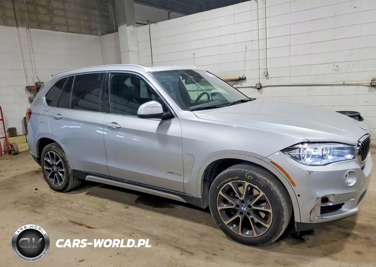 2018 BMW X5 Xdr40E VIN:5UXKT0C58J0W00367 - 4