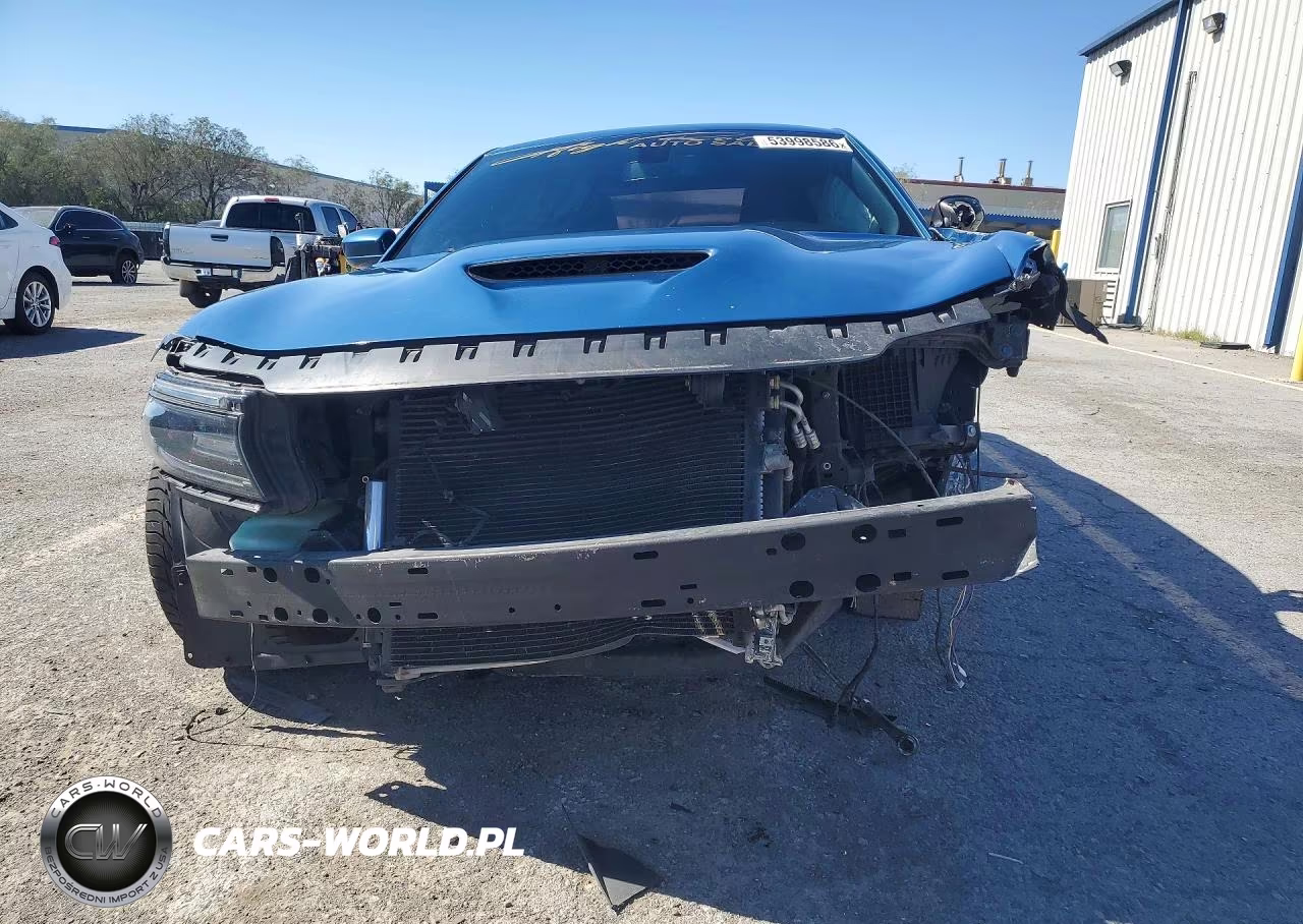 2022 Dodge Charger Scat Pack VIN:2C3CDXGJ6NH142594 - 5