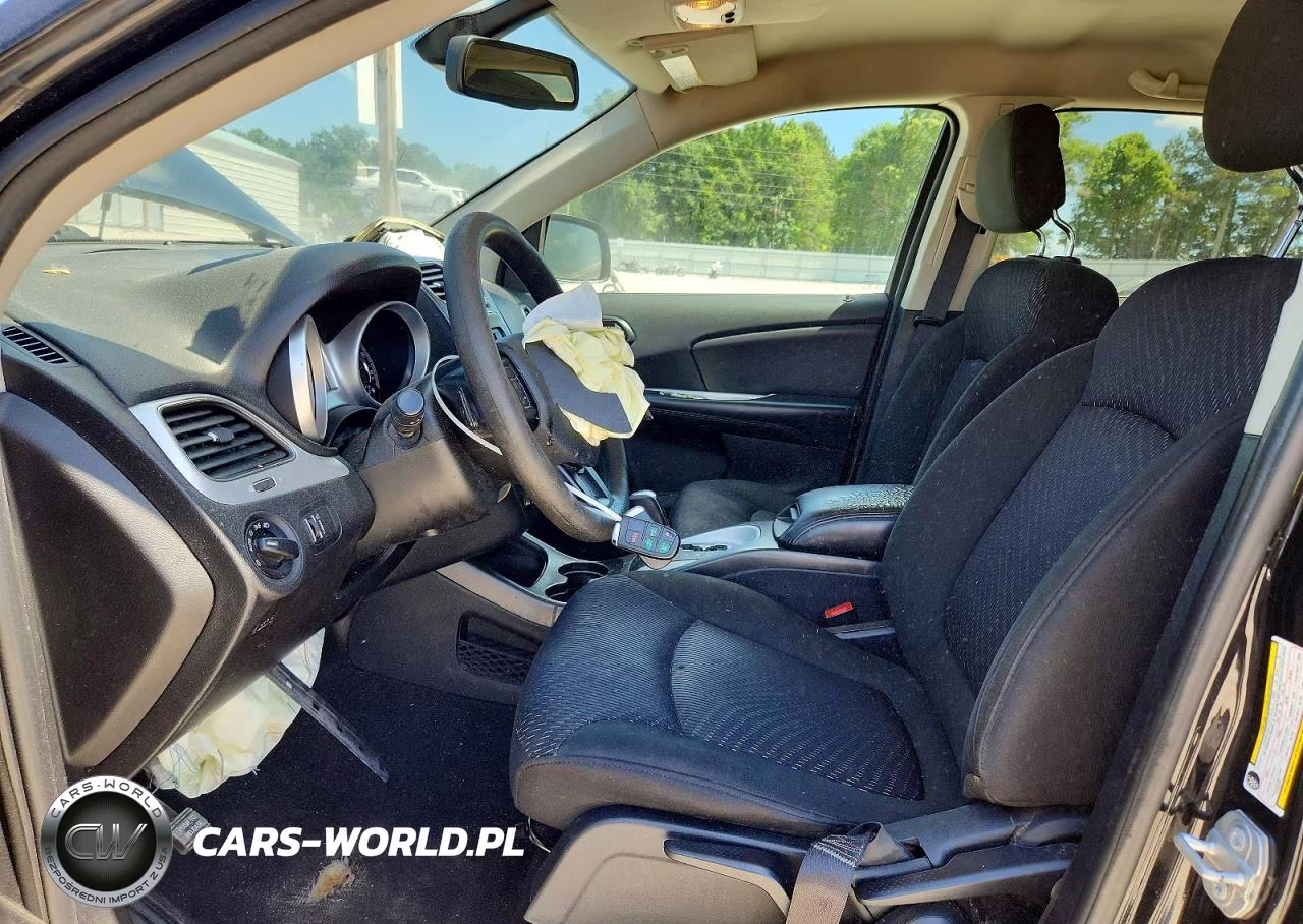 2019 Dodge Journey Se VIN:3C4PDCAB9KT789582 - 7