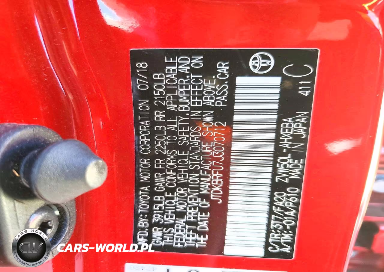 2018 Toyota Prius Two VIN:JTDKBRFU7J3070712 - 12