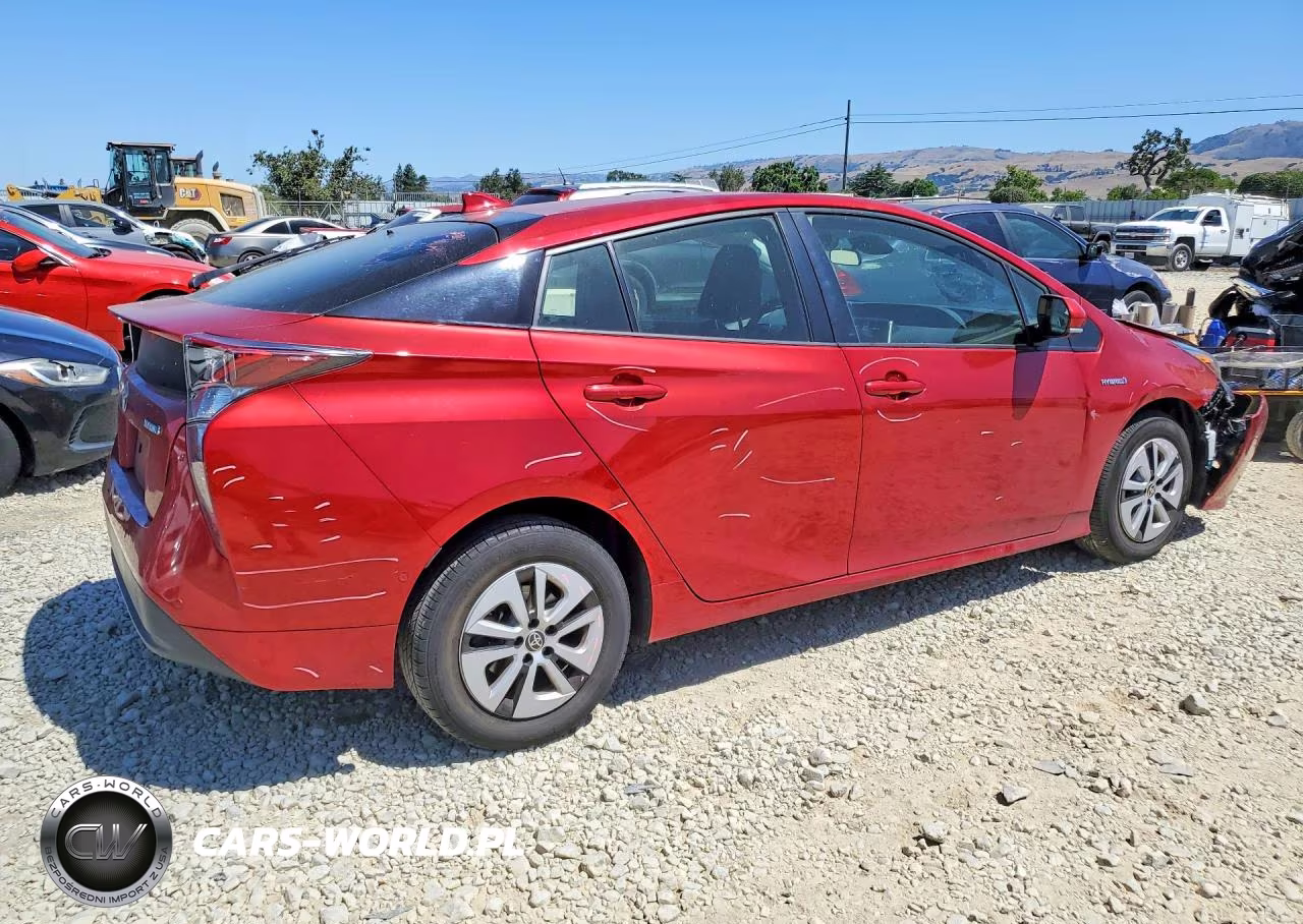 2018 Toyota Prius Two VIN:JTDKBRFU7J3070712 - 3