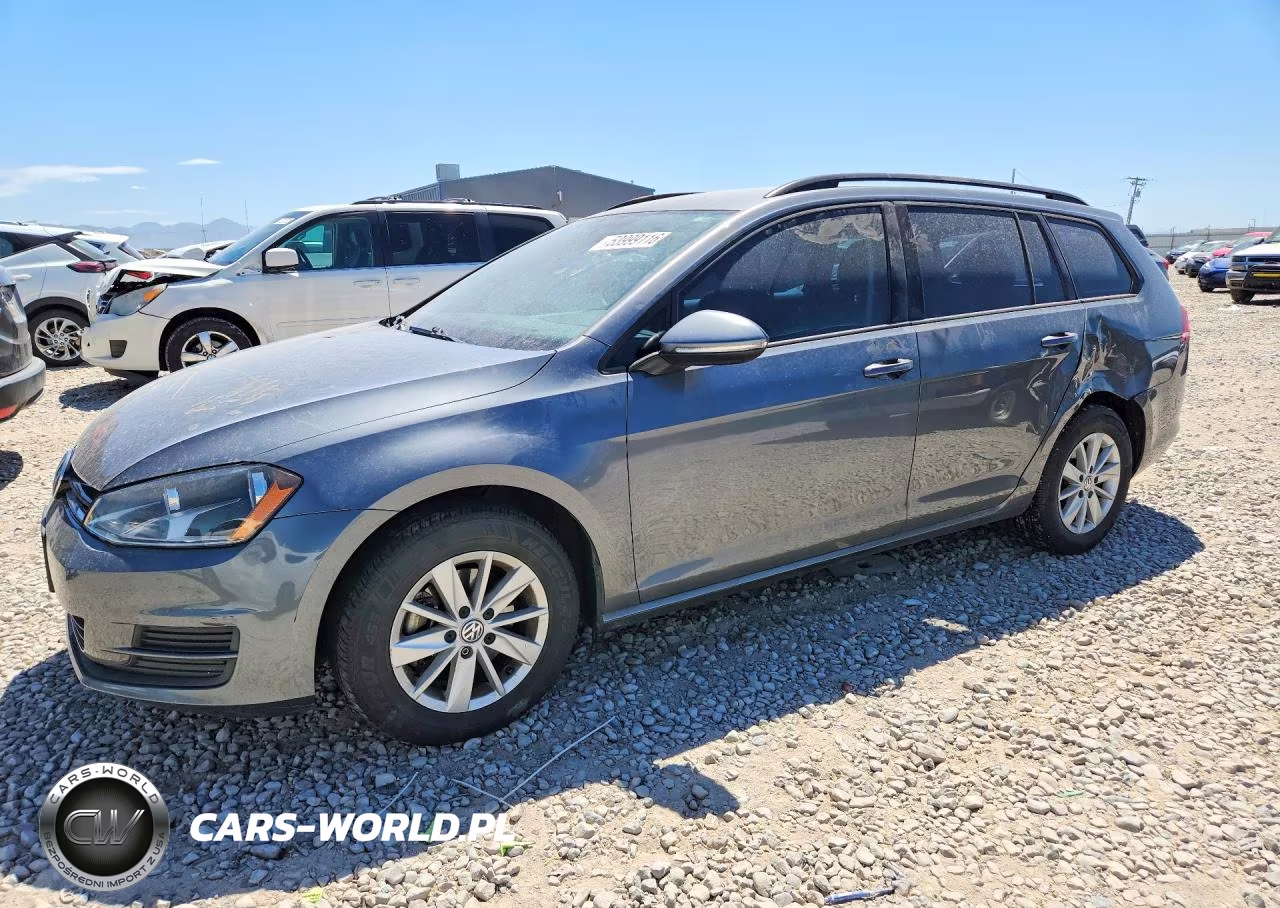 2016 Volkswagen Golf Sportwagen S