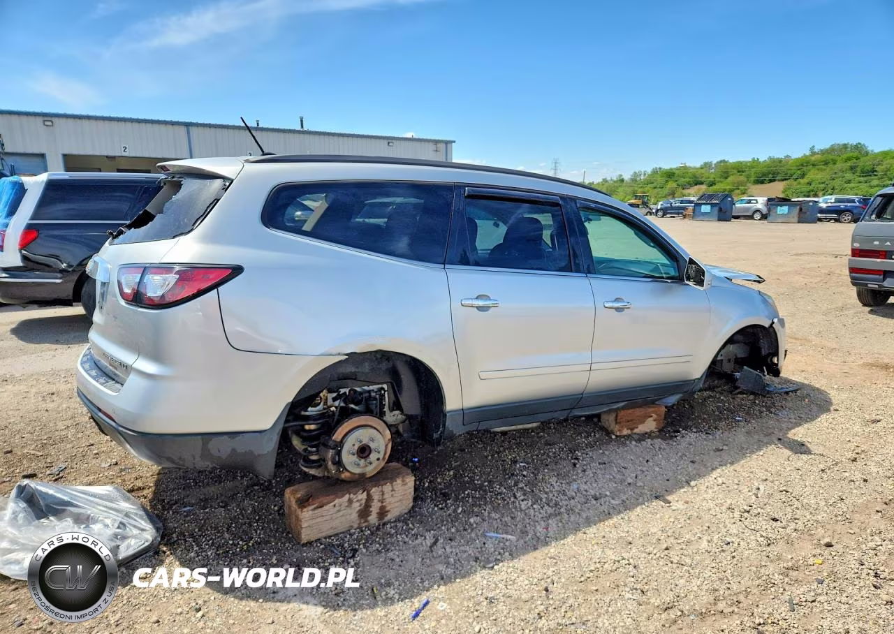 2013 Chevrolet Traverse Lt VIN:1GNKRGKD9DJ251470 - 3