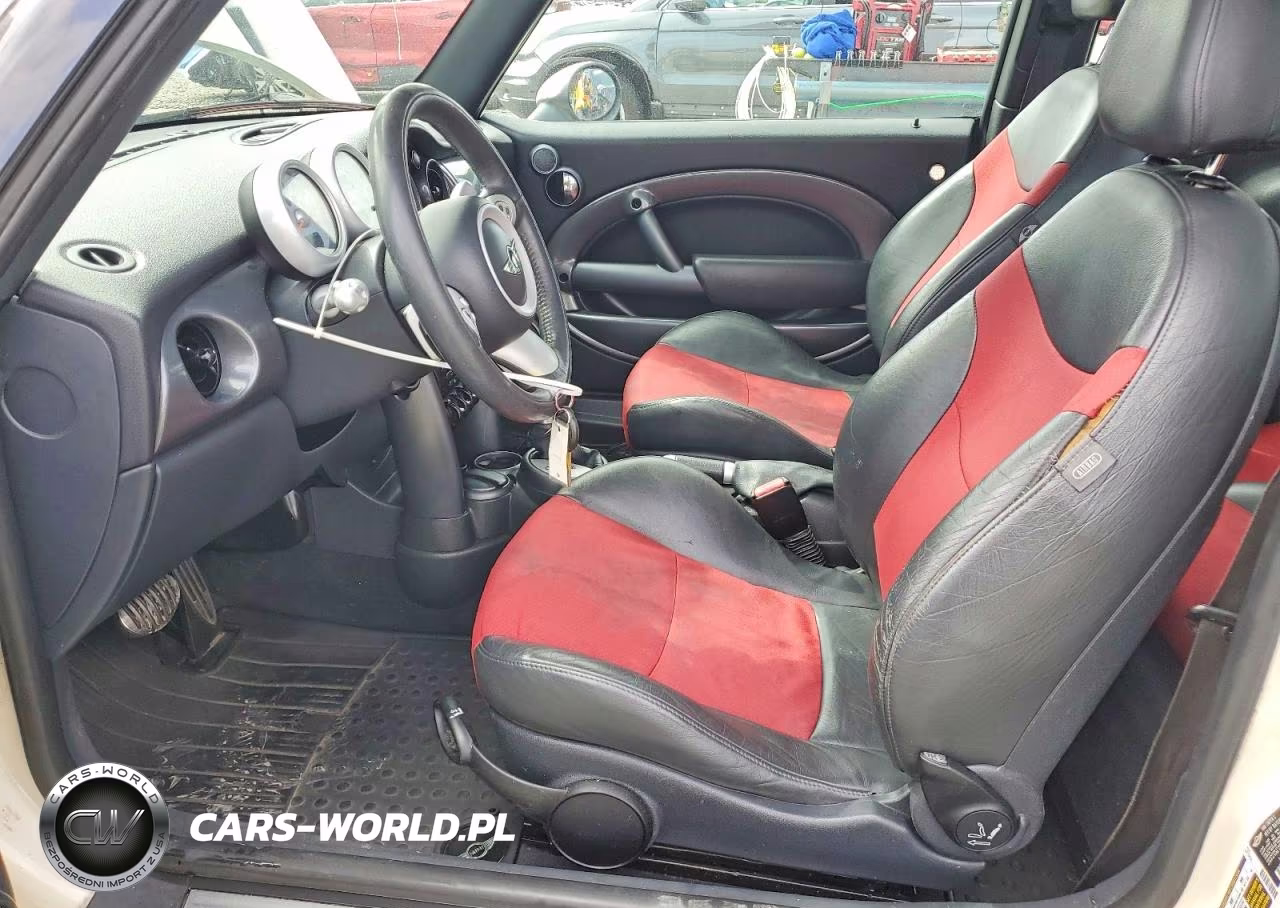 2006 Mini Cooper S VIN:WMWRE335X6TJ34987 - 7