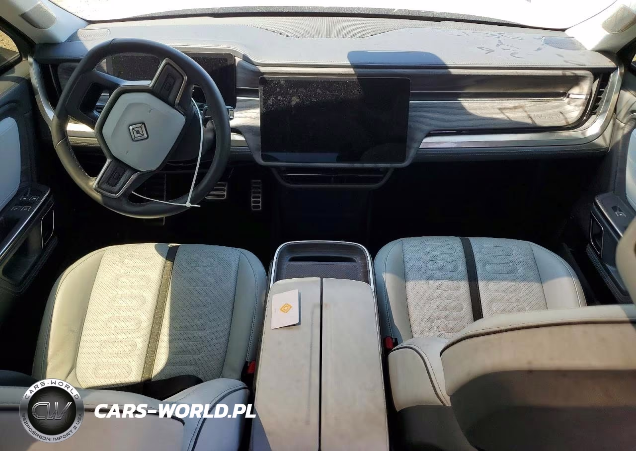 2022 Rivian R1T Adventure VIN:7FCTGAAAXNN015566 - 8