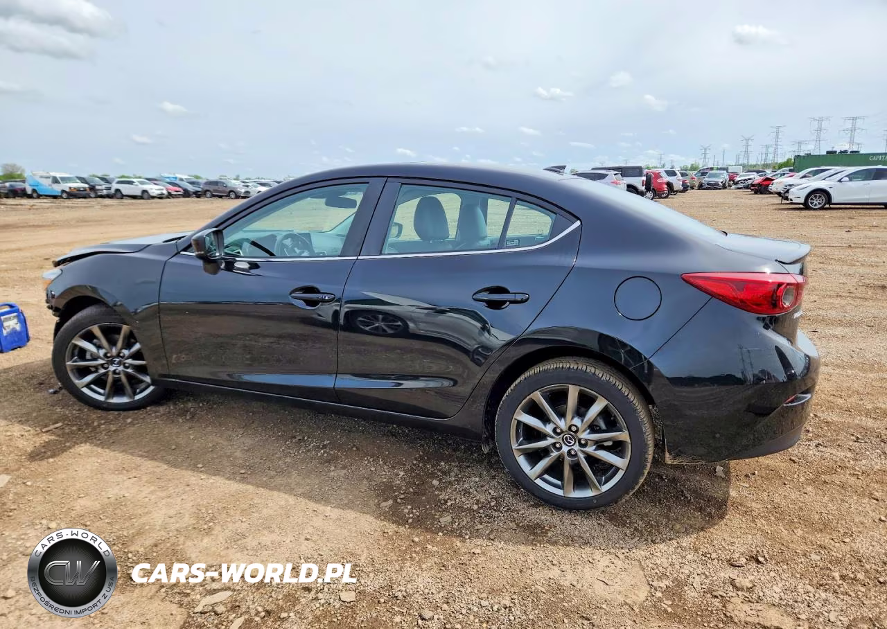 2018 Mazda 3 Touring VIN:3MZBN1V31JM239877 - 2