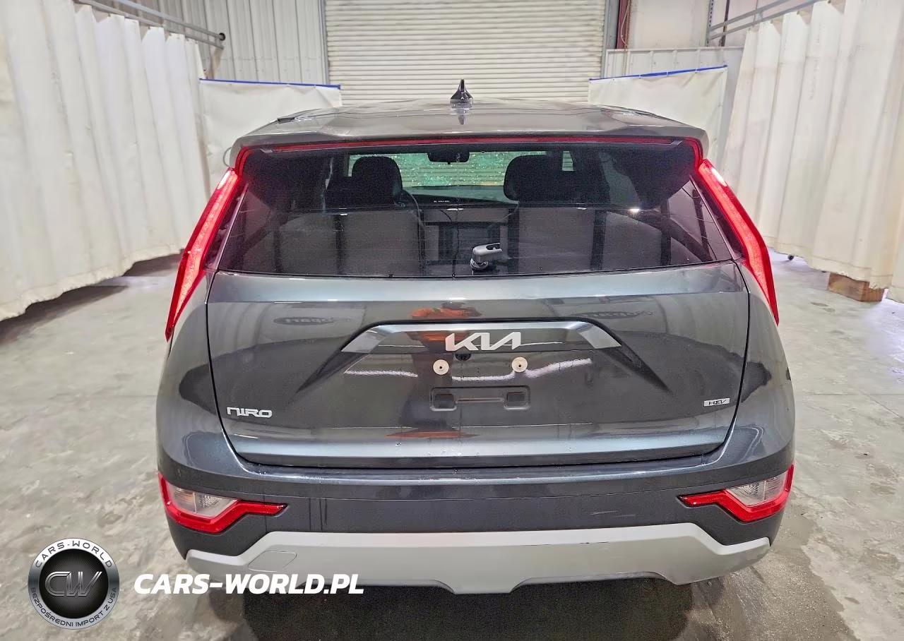 2026 Kia Niro Lx VIN:KNDCP3LE4T5324464 - 6