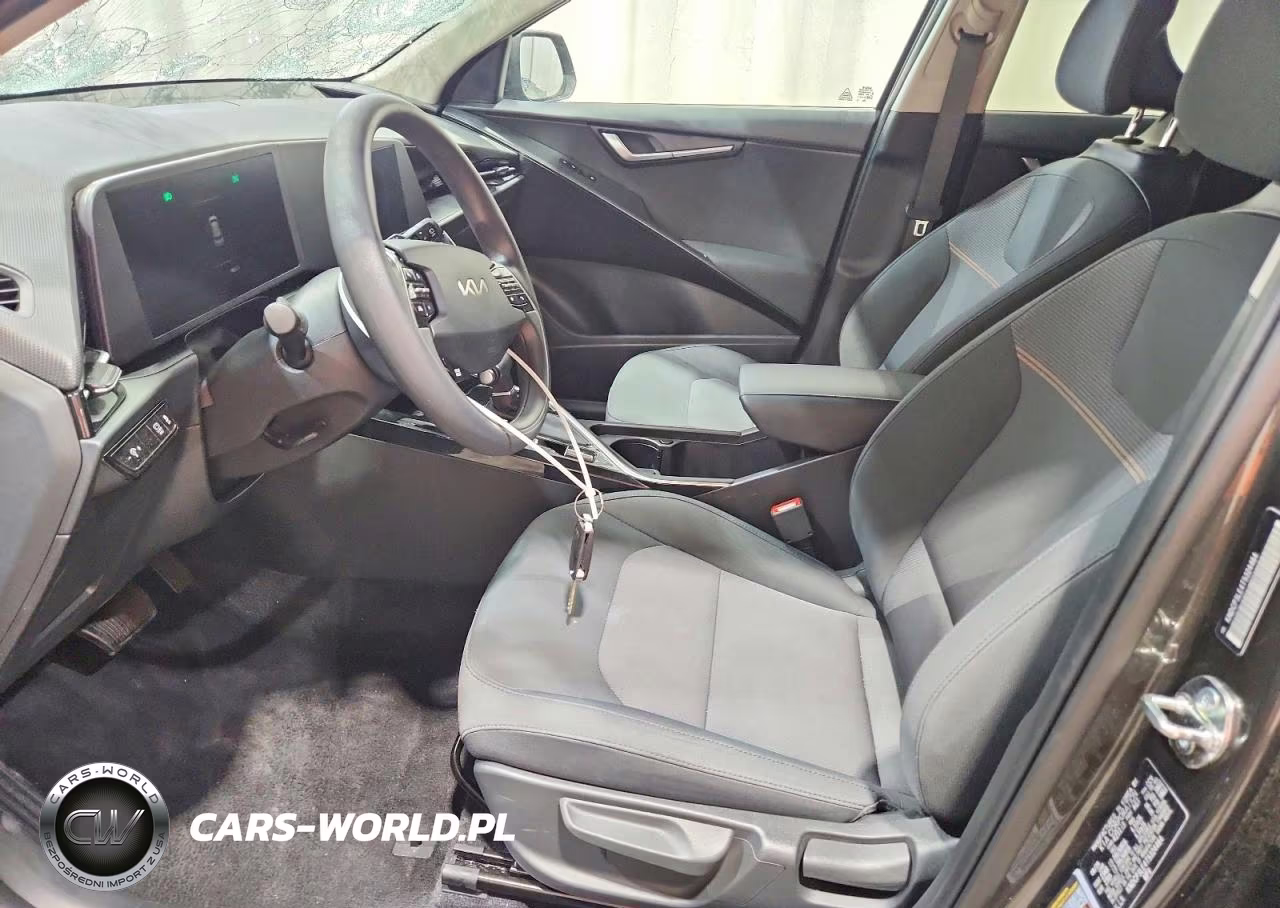2026 Kia Niro Lx VIN:KNDCP3LE4T5324464 - 7