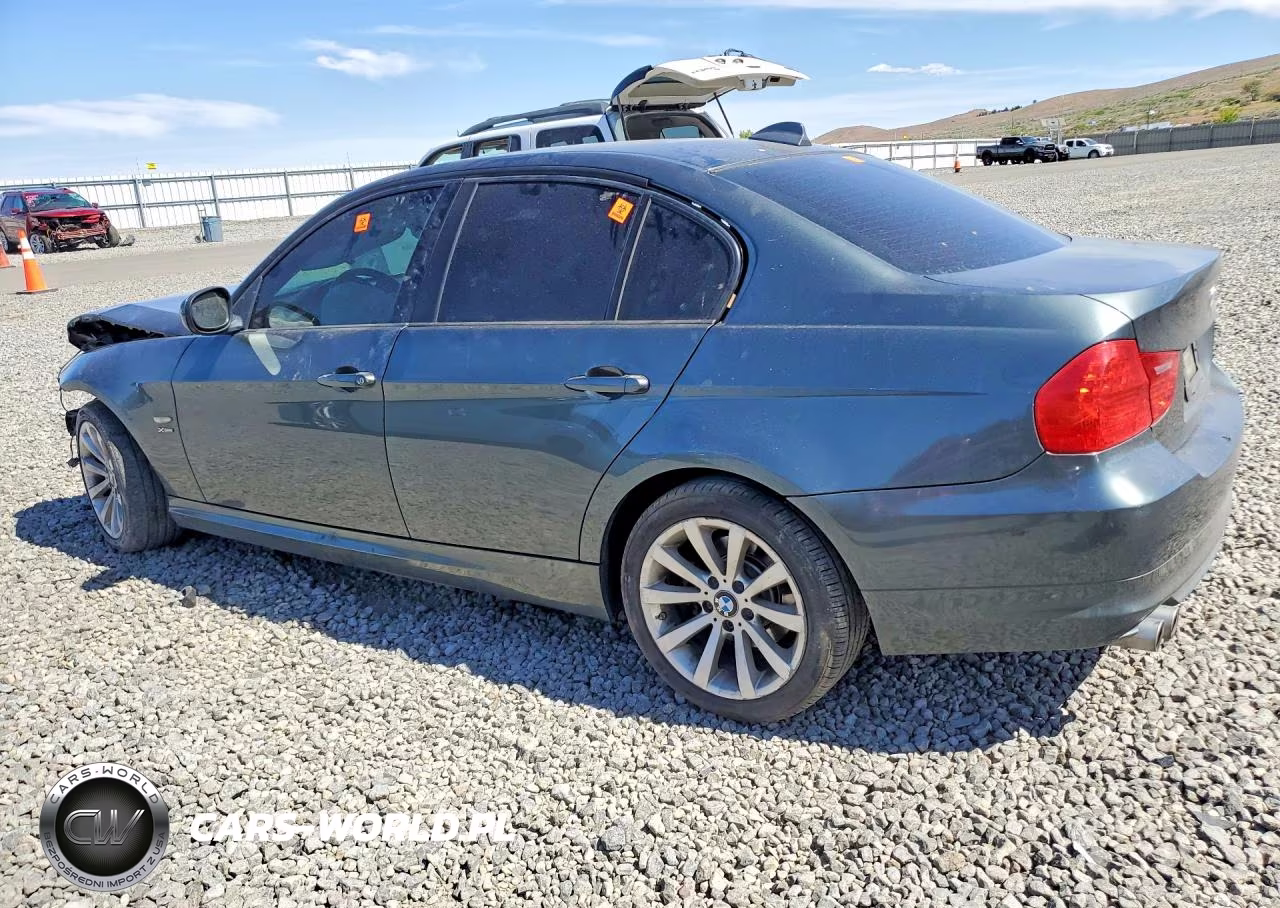 2011 BMW 328 Xi VIN:WBAPK7C52BA818106 - 2